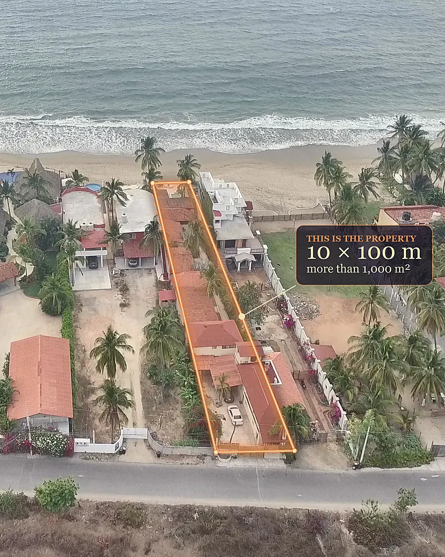 The property from above, outlined from the road to the beach: 10 by 100 meters, more than 1,000 square meters